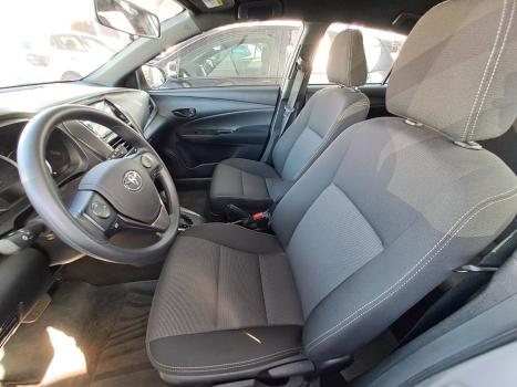 TOYOTA Yaris Hatch 1.5 16V 4P FLEX XL MULTIDRIVE AUTOMTICO CVT, Foto 8