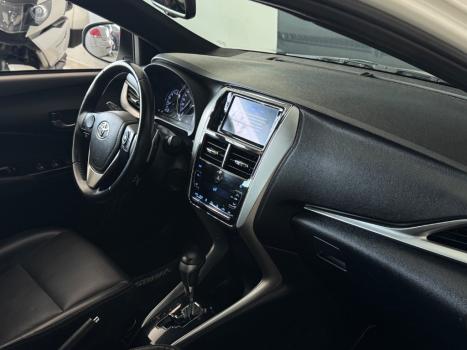 TOYOTA Yaris Hatch 1.5 16V 4P FLEX XS MULTIDRIVE AUTOMTICO CVT, Foto 10