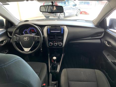 TOYOTA Yaris Sedan 1.5 16V 4P FLEX XL, Foto 12