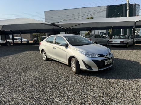 TOYOTA Yaris Sedan 1.5 16V 4P FLEX XL LIVE MULTIDRIVE AUTOMTICO CVT, Foto 8