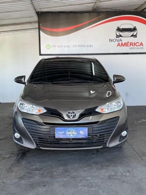 TOYOTA Yaris Sedan 1.5 16V 4P FLEX XL LIVE MULTIDRIVE AUTOMTICO CVT, Foto 2