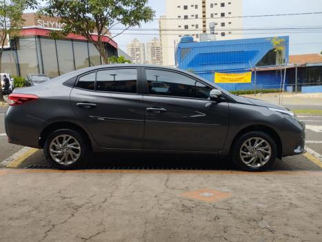 TOYOTA Yaris Sedan 1.5 16V 4P FLEX XS CONNECT MULTIDRIVE AUTOMTICO CVT, Foto 2