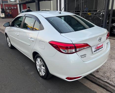 TOYOTA Yaris Sedan 1.5 16V 4P FLEX XL PLUS TECH MULTIDRIVE AUTOMTICO CVT, Foto 3