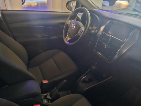 TOYOTA Yaris Sedan 1.5 16V 4P FLEX XL MULTIDRIVE AUTOMTICO CVT, Foto 6