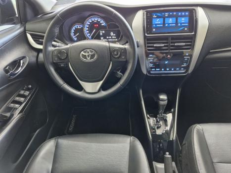 TOYOTA Yaris Sedan 1.5 16V 4P FLEX XLS MULTIDRIVE AUTOMTICO CVT, Foto 5