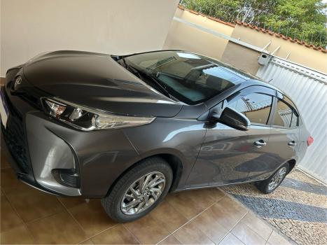 TOYOTA Yaris Sedan 1.5 16V 4P FLEX XS MULTIDRIVE AUTOMTICO CVT, Foto 1