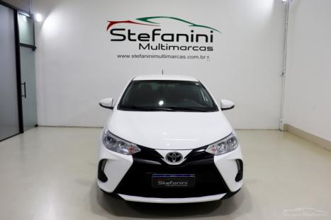 TOYOTA Yaris Sedan 1.5 16V 4P FLEX XL MULTIDRIVE AUTOMTICO CVT, Foto 2