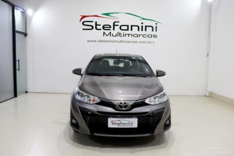 TOYOTA Yaris Sedan 1.5 16V 4P FLEX XS MULTIDRIVE AUTOMTICO CVT, Foto 2