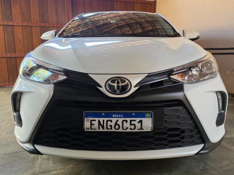TOYOTA Yaris Sedan 1.5 16V 4P FLEX XS MULTIDRIVE AUTOMTICO CVT, Foto 9