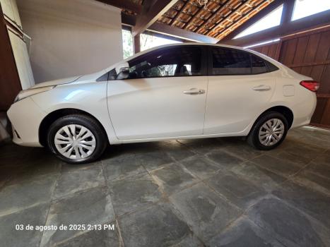 TOYOTA Yaris Sedan 1.5 16V 4P FLEX XS MULTIDRIVE AUTOMTICO CVT, Foto 11