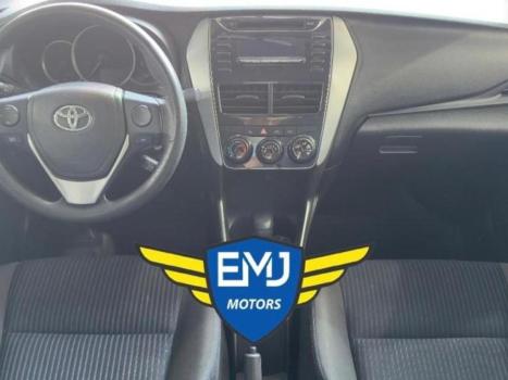 TOYOTA Yaris Sedan 1.5 16V 4P FLEX XL LIVE MULTIDRIVE AUTOMTICO CVT, Foto 8