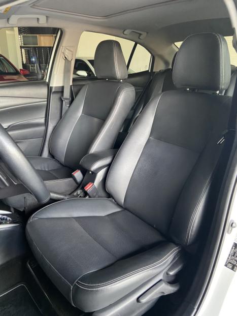 TOYOTA Yaris Sedan 1.5 16V 4P FLEX XLS CONNECT MULTIDRIVE AUTOMTICO CVT, Foto 11