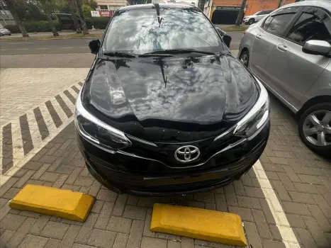 TOYOTA Yaris Sedan 1.5 16V 4P FLEX XLS MULTIDRIVE AUTOMTICO CVT, Foto 2