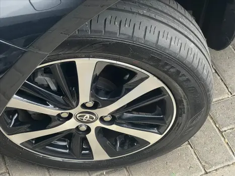 TOYOTA Yaris Sedan 1.5 16V 4P FLEX XLS MULTIDRIVE AUTOMTICO CVT, Foto 4
