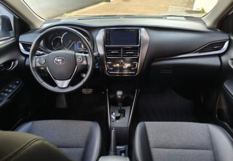 TOYOTA Yaris Sedan 1.5 16V 4P FLEX XS CONNECT MULTIDRIVE AUTOMTICO CVT, Foto 9
