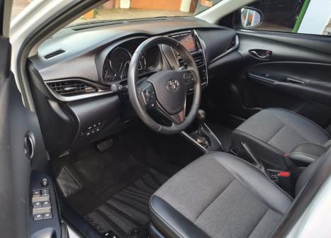 TOYOTA Yaris Sedan 1.5 16V 4P FLEX XS CONNECT MULTIDRIVE AUTOMTICO CVT, Foto 10
