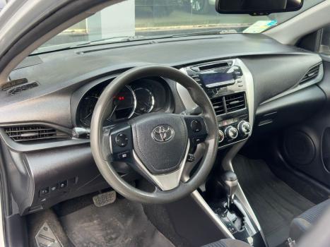 TOYOTA Yaris Sedan 1.5 16V 4P FLEX XL MULTIDRIVE AUTOMTICO CVT, Foto 8