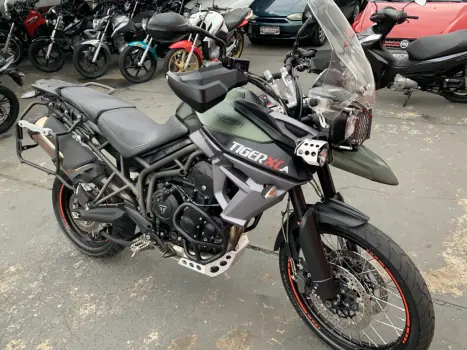 TRIUMPH Tiger 800 XCA, Foto 1