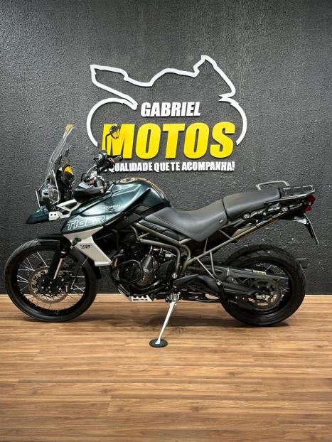 TRIUMPH Tiger 800 XCA, Foto 2