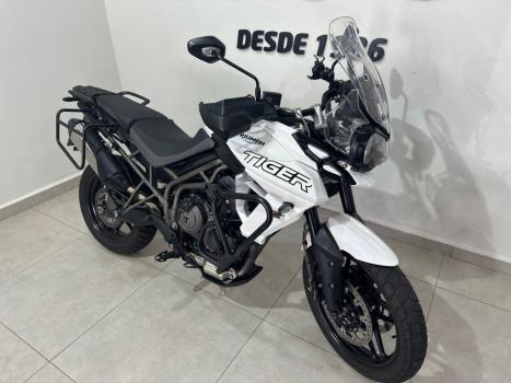 TRIUMPH Tiger 800 XRX, Foto 3