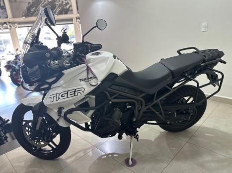 TRIUMPH Tiger 800 XRX, Foto 4