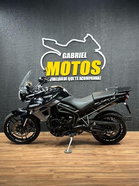 TRIUMPH Tiger 800 XR, Foto 2