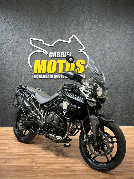 TRIUMPH Tiger 800 XRX, Foto 3