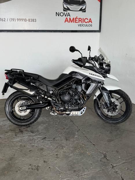 TRIUMPH Tiger 800 XRX L (LOW), Foto 1