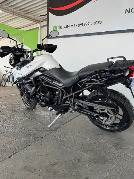 TRIUMPH Tiger 800 XRX L (LOW), Foto 4