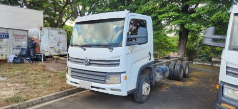VOLKSWAGEN 13-180 , Foto 1