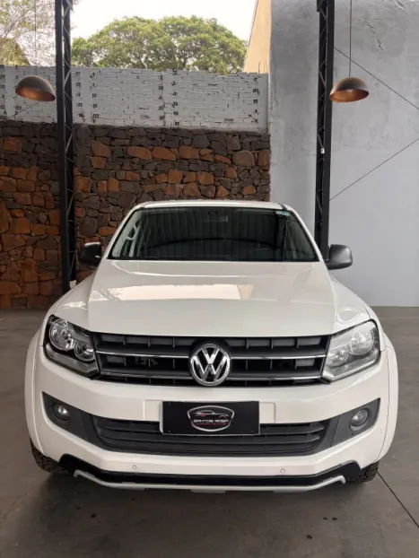 VOLKSWAGEN Amarok 2.0 16V CABINE DUPLA DARK LABEL TURBO INTERCOOLER AUTOMTICO, Foto 8