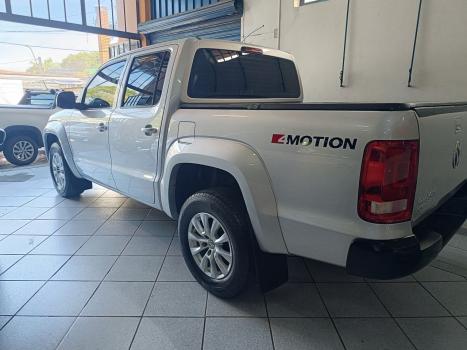 VOLKSWAGEN Amarok 2.0 16V 4X4 CABINE DUPLA TRENDLINE TURBO INTERCOOLER AUTOMTICO, Foto 2