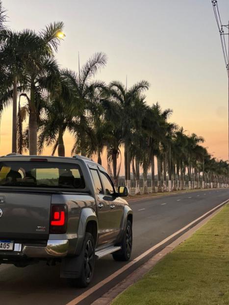 VOLKSWAGEN Amarok 2.0 16V 4X4 CABINE DUPLA  HIGHLINE TURBO INTERCOOLER, Foto 4