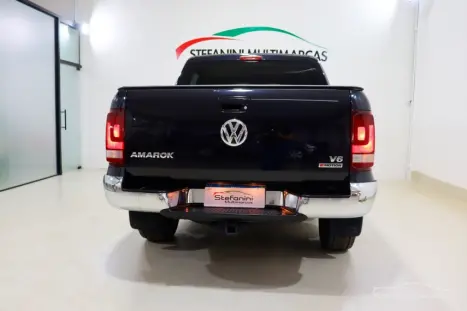 VOLKSWAGEN Amarok 3.0 V6 CABINE DUPLA HIGHLINE 4X4 TURBO INTERCOOLER AUTOMTICO, Foto 12