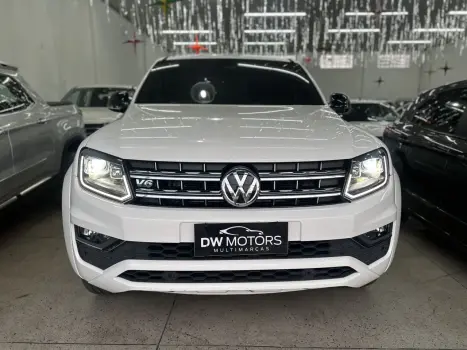 VOLKSWAGEN Amarok 3.0 V6 CABINE DUPLA HIGHLINE 4X4 TURBO INTERCOOLER AUTOMTICO, Foto 2