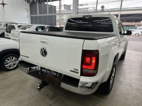 VOLKSWAGEN Amarok 3.0 V6 CABINE DUPLA HIGHLINE 4X4 TURBO INTERCOOLER AUTOMTICO, Foto 8