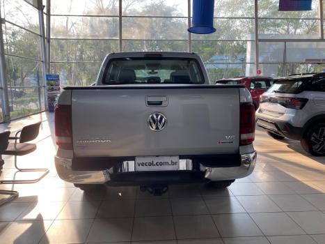 VOLKSWAGEN Amarok 3.0 V6 CABINE DUPLA HIGHLINE 4X4 TURBO INTERCOOLER AUTOMTICO, Foto 10