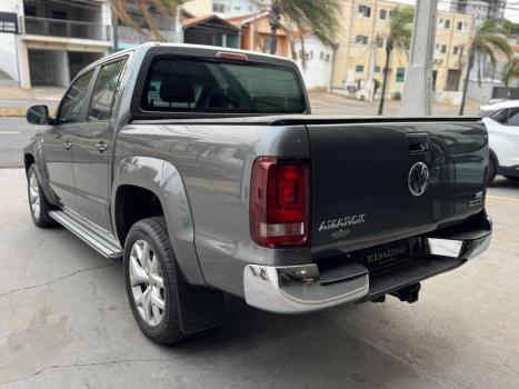 VOLKSWAGEN Amarok 3.0 V6 CABINE DUPLA HIGHLINE 4X4 TURBO INTERCOOLER AUTOMTICO, Foto 8