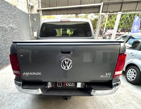 VOLKSWAGEN Amarok 3.0 V6 CABINE DUPLA HIGHLINE 4X4 TURBO INTERCOOLER AUTOMTICO, Foto 4