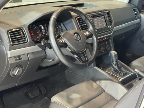 VOLKSWAGEN Amarok 3.0 V6 CABINE DUPLA HIGHLINE 4X4 TURBO INTERCOOLER AUTOMTICO, Foto 9