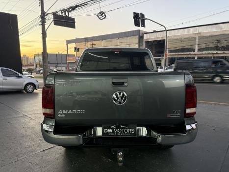 VOLKSWAGEN Amarok 3.0 V6 CABINE DUPLA HIGHLINE 4X4 TURBO INTERCOOLER AUTOMTICO, Foto 9