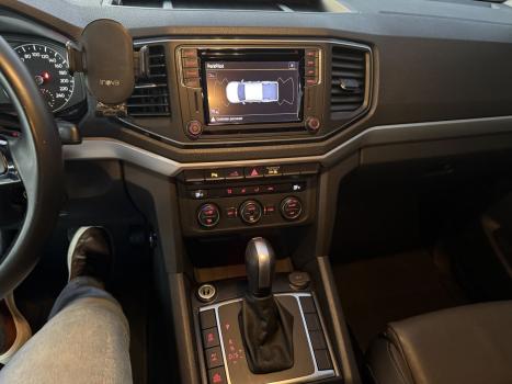 VOLKSWAGEN Amarok 3.0 V6 CABINE DUPLA HIGHLINE 4X4 TURBO INTERCOOLER AUTOMTICO, Foto 19