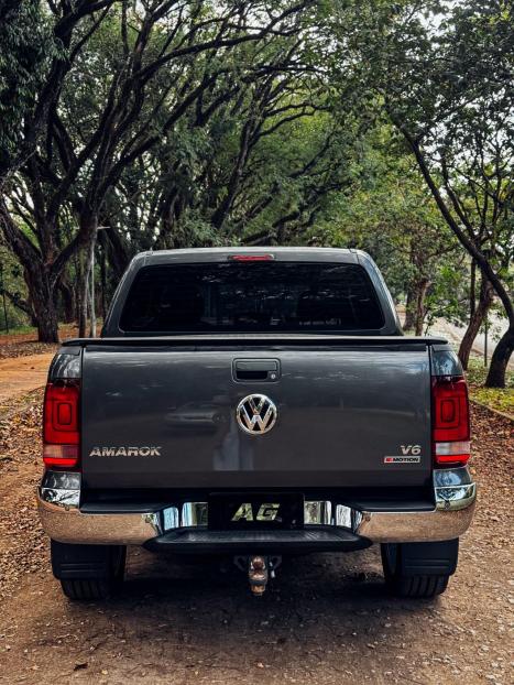 VOLKSWAGEN Amarok 3.0 V6 CABINE DUPLA HIGHLINE 4X4 TURBO INTERCOOLER AUTOMTICO, Foto 10