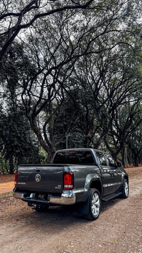 VOLKSWAGEN Amarok 3.0 V6 CABINE DUPLA HIGHLINE 4X4 TURBO INTERCOOLER AUTOMTICO, Foto 13