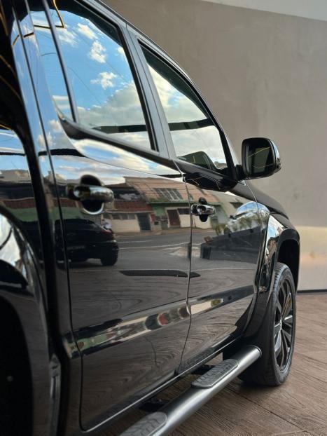 VOLKSWAGEN Amarok 3.0 V6 CABINE DUPLA HIGHLINE EXTREME 4X4 TURBO INTERCOOLER AUTOMTICO, Foto 5