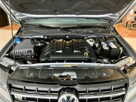 VOLKSWAGEN Amarok 3.0 V6 CABINE DUPLA HIGHLINE EXTREME 4X4 TURBO INTERCOOLER AUTOMTICO, Foto 17