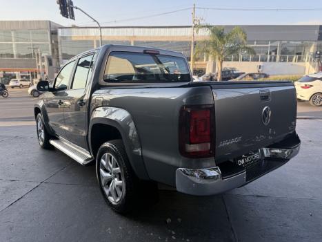 VOLKSWAGEN Amarok 3.0 V6 CABINE DUPLA HIGHLINE 4X4 TURBO INTERCOOLER AUTOMTICO, Foto 10