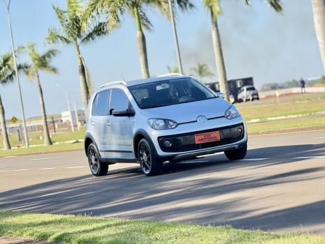 VOLKSWAGEN Cross UP 1.0 12V 4P FLEX, Foto 2