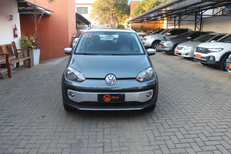VOLKSWAGEN Cross UP 1.0 12V 4P TSI FLEX, Foto 2