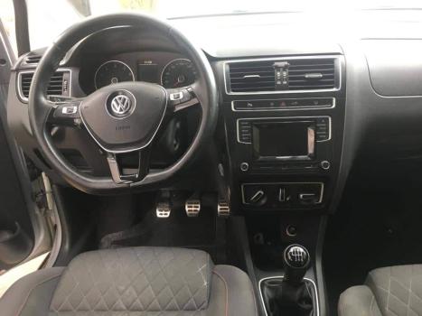 VOLKSWAGEN Crossfox 1.6 4P FLEX, Foto 6